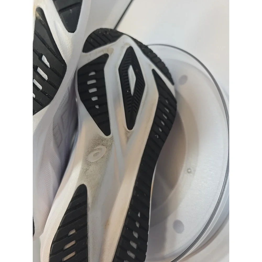 WOMENS 9.5 ASICS Versablast 4 Running Training Shoe White Light Ube 1012B775-100 - Picture 15 of 16